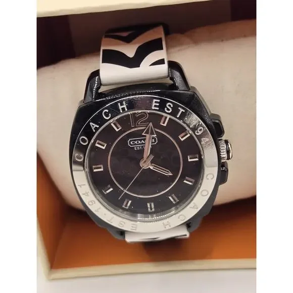 New COACH 1941 Ladies' 41mm Black Ceramic Silicone Watch. Box + Papers. - Picture 7 of 16